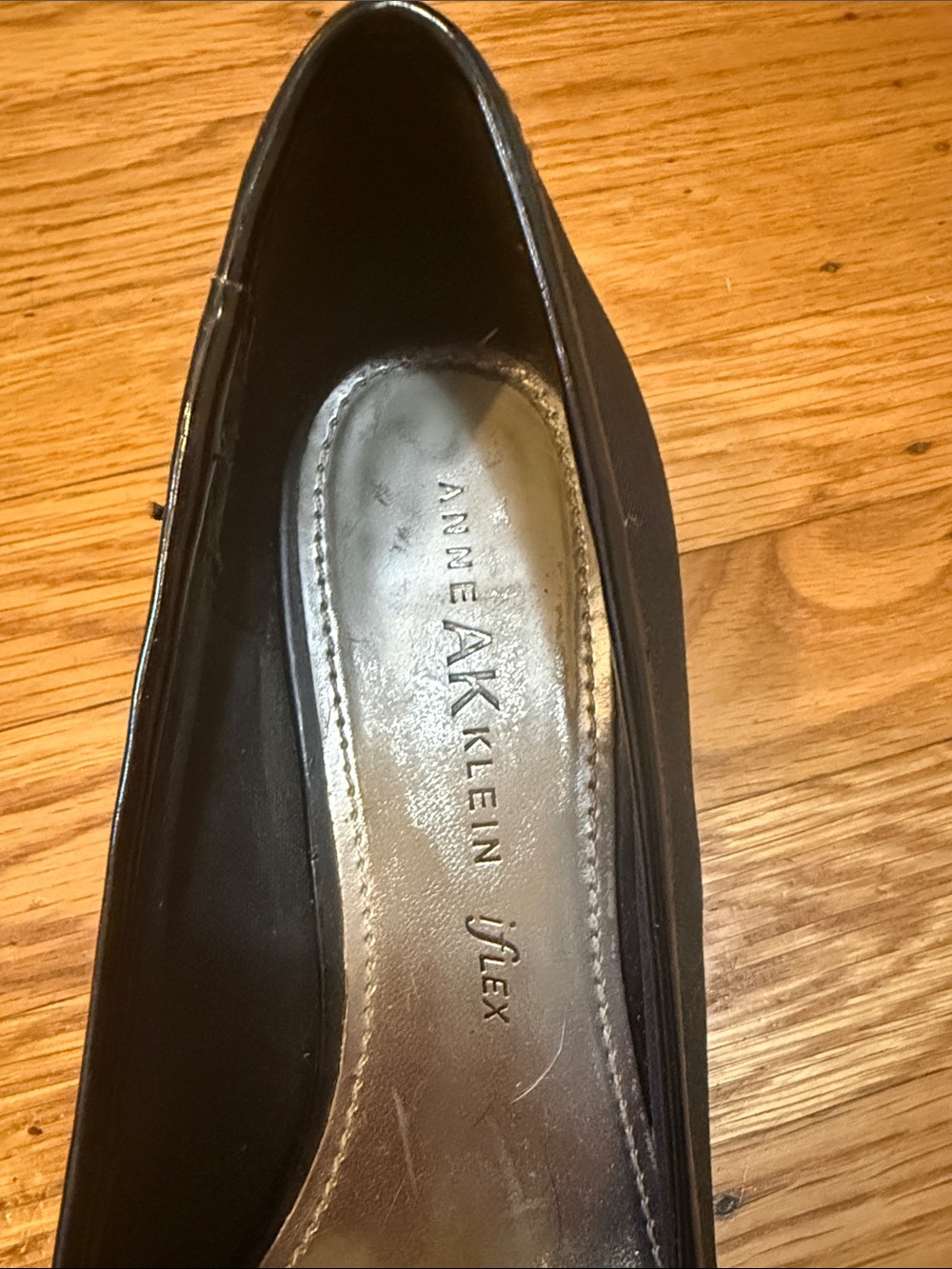 Anne Klein Black Pointed Toe Flats with Decorative Buckle 8 - Picture 3 of 10